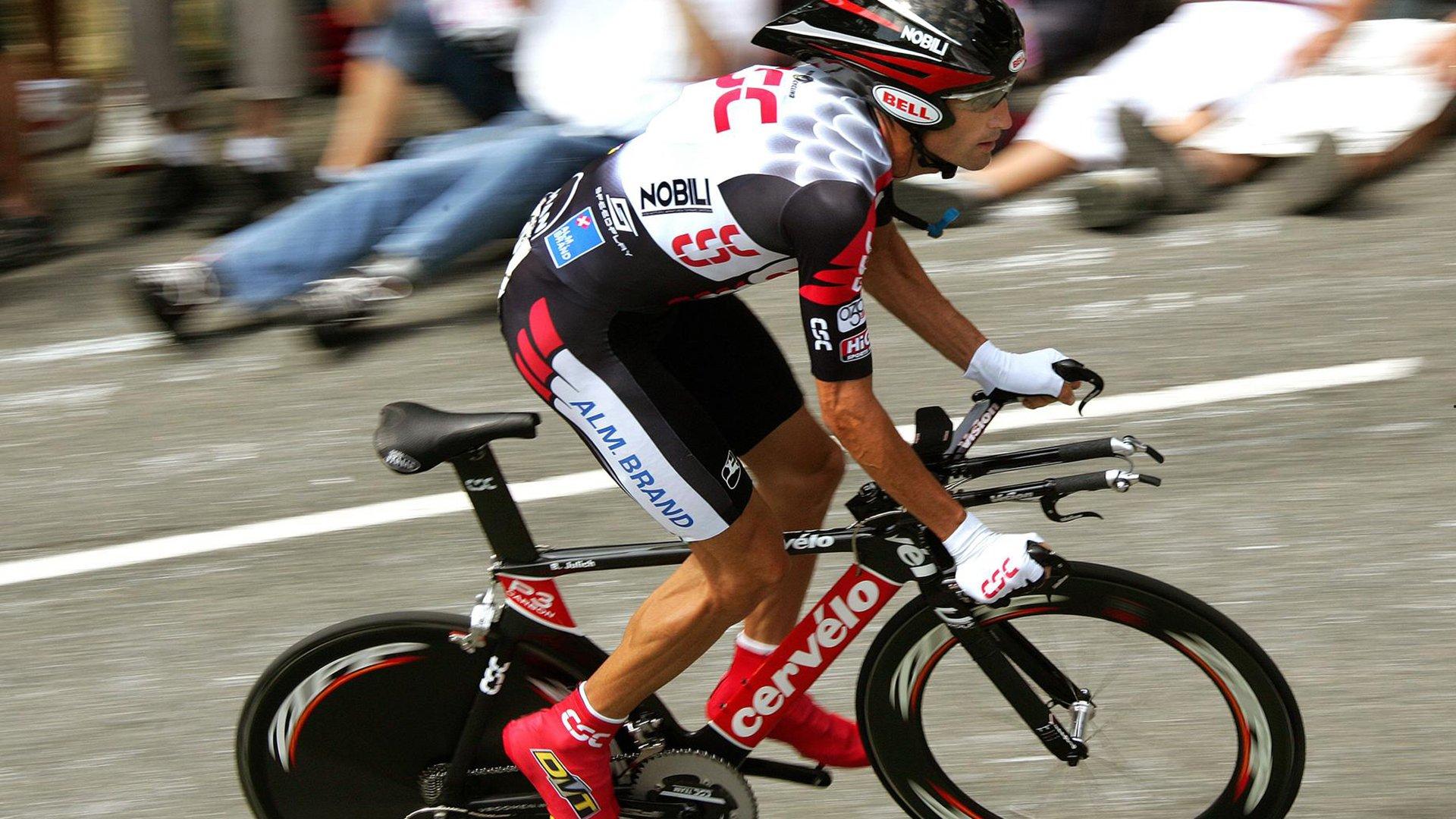 莱万西甲生涯最爱对手诞生,6场9球!瓦伦西亚成波兰神锋最佳背景板